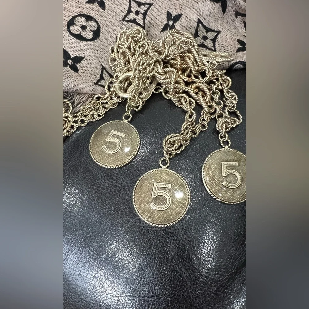 Authentic CHANEL B 13P No.5 CC Chain Belt/Necklace - Picture 16 of 16